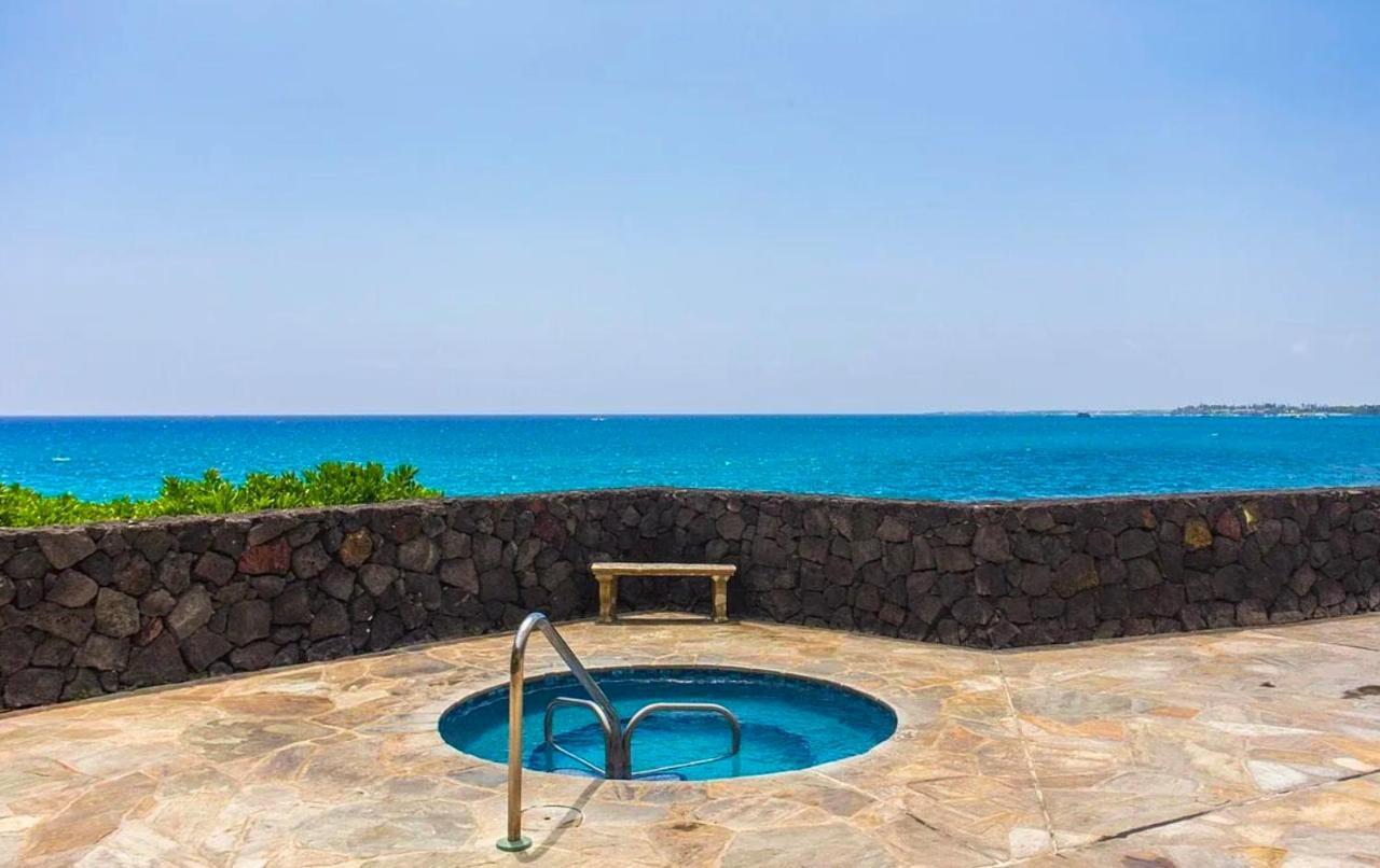 Sea Village Condo With Unobstructed Ocean Views And Oceanside Pool Kailua Kültér fotó