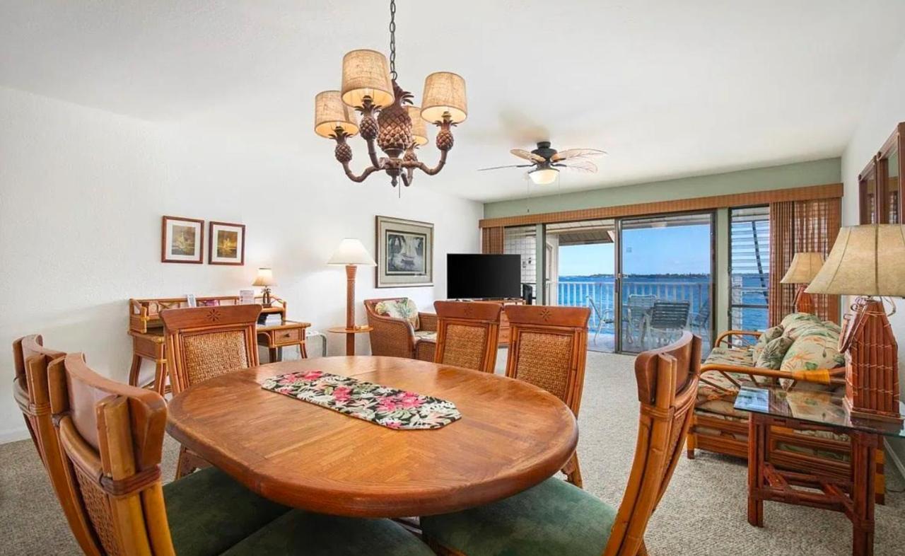 Sea Village Condo With Unobstructed Ocean Views And Oceanside Pool Kailua Kültér fotó